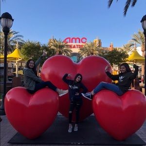 Meet your Posher, Odette